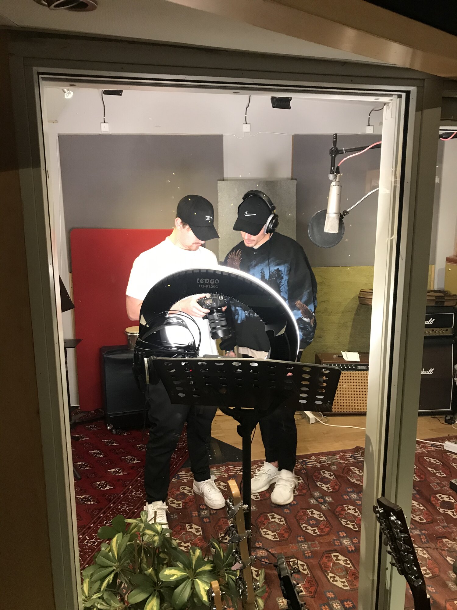 Goliat and Johnny filming