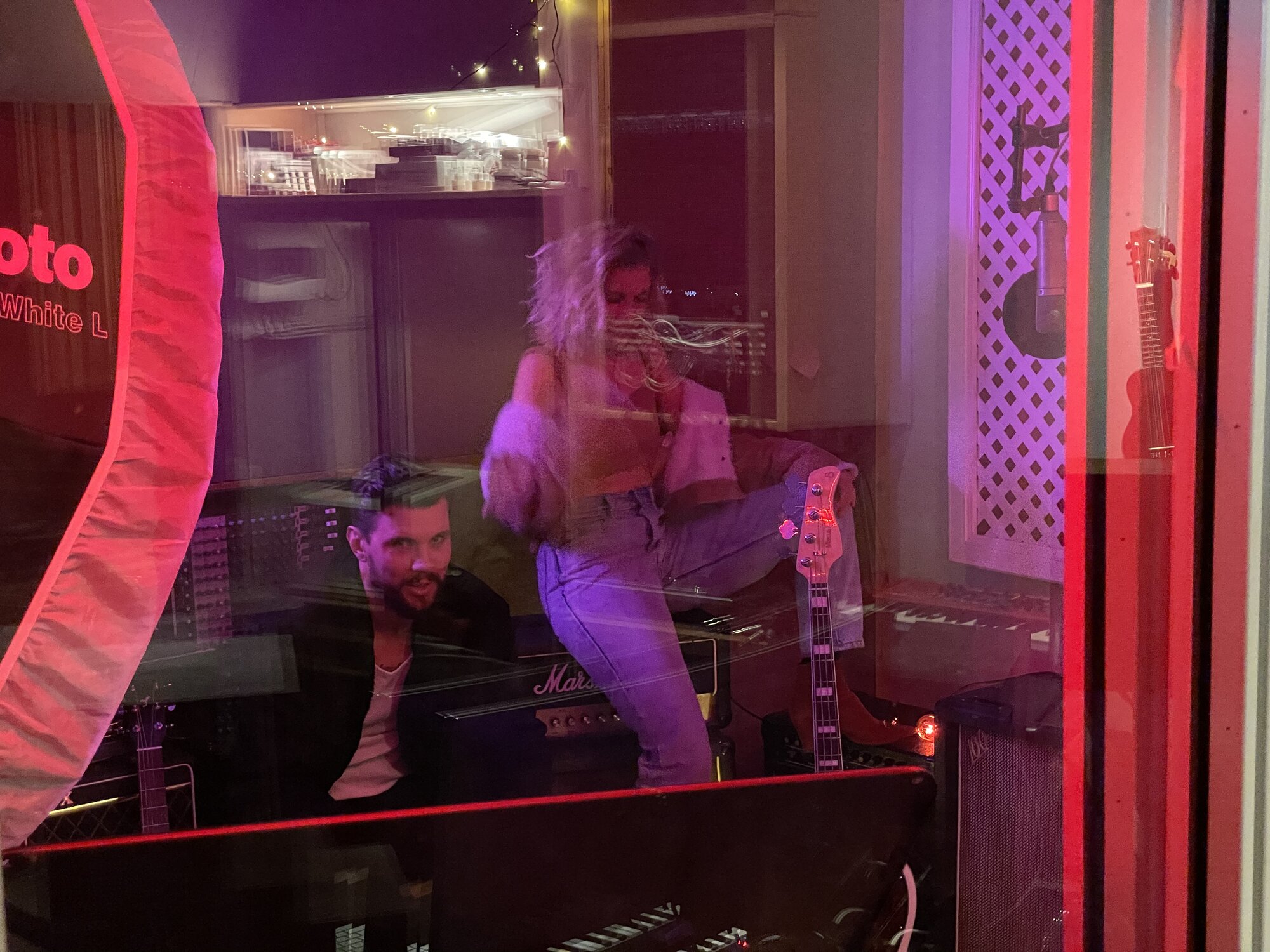 Robin and Vickan in session