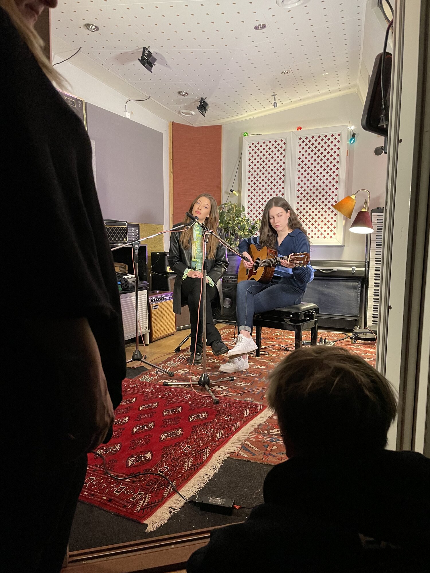 Sofia with the gig guitarist